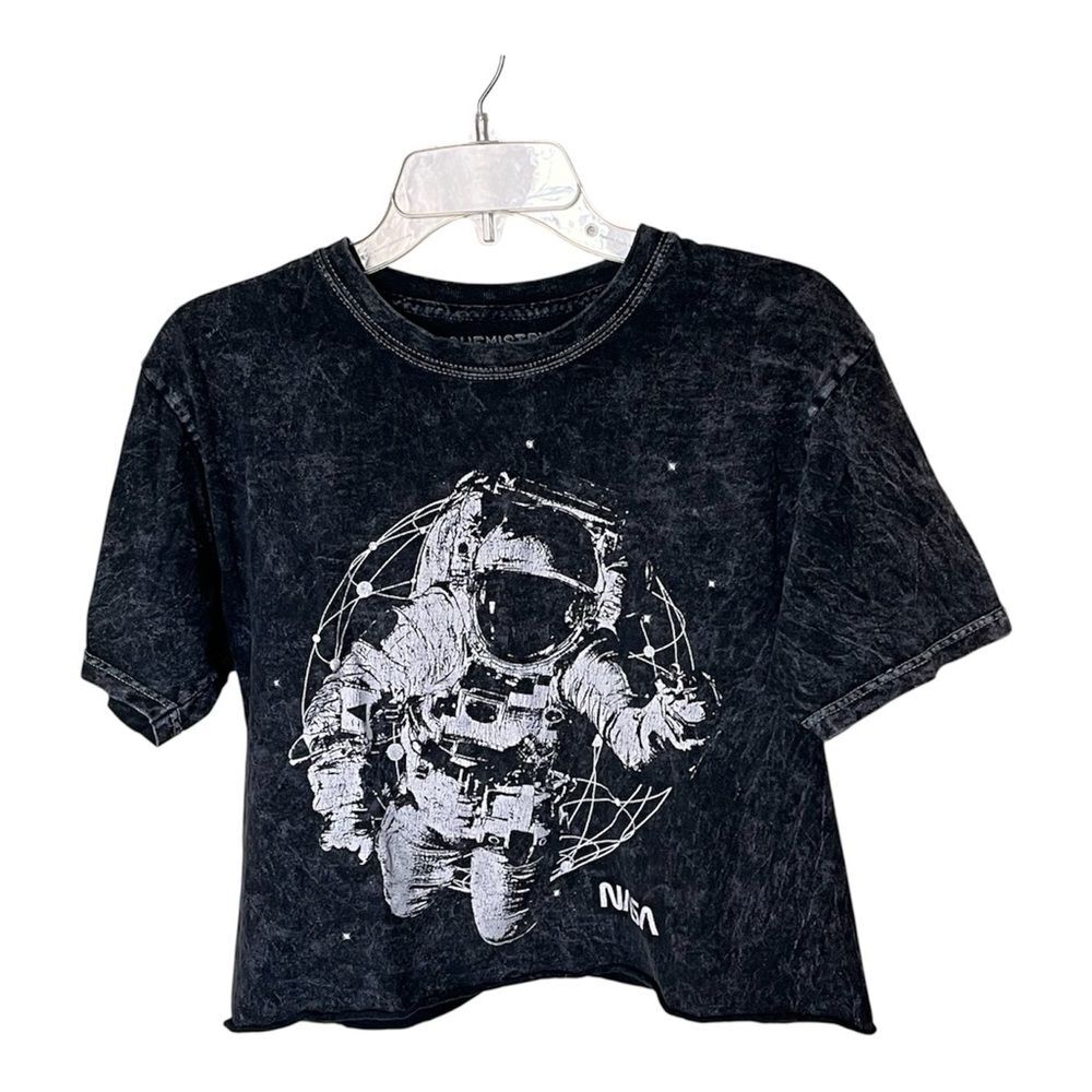 Chemistry Black 100% Cotton NASA Astronaut Graphic Crop T-Shirt Top Size Medium